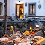 Villa In Near Lucca Center Vorno