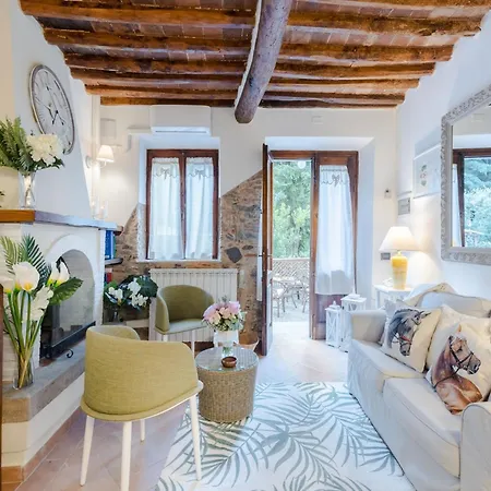 Villa Authentic Tuscan Getaway In