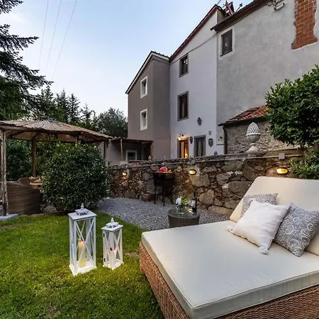 Authentic Tuscan Getaway In Villa Vorno