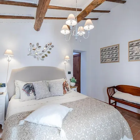 Villa Authentic Tuscan Getaway In