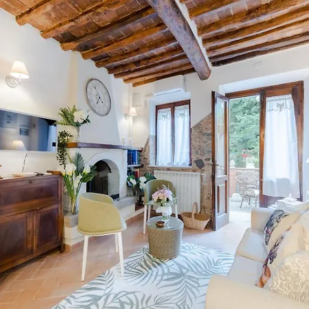 Authentic Tuscan Getaway In Villa *