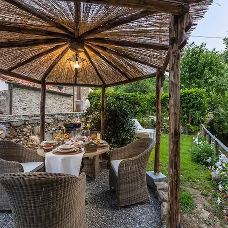 Villa Authentic Tuscan Getaway In